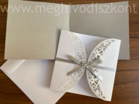 Kép 4/5 - Csillagpor lézervágott esküvői meghívó borítója a kinyitott betétlappal és borítékjával