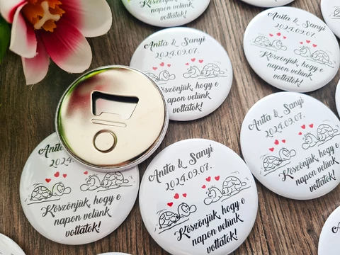 Sörnyitós hűtőmágnes köszönetajándék Sörnyitós hűtőmágnes köszönetajándék