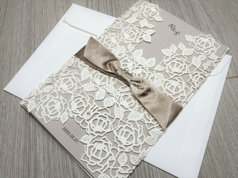 Hamvas Rózsa esküvői meghívó borítékkal együtt