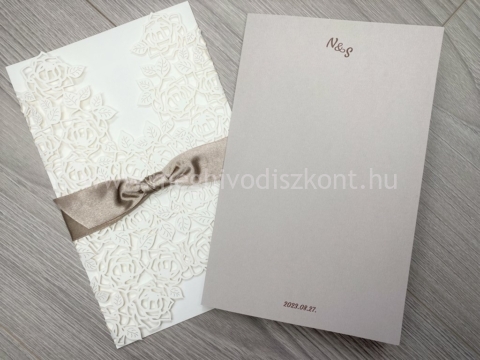 Hamvas Rózsa esküvői meghívó borítója és betétlapja becsukva